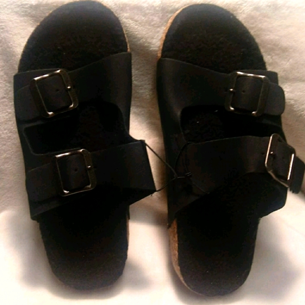 Brand New Womens Sandals / Flip Flops - Picture 3 of 5